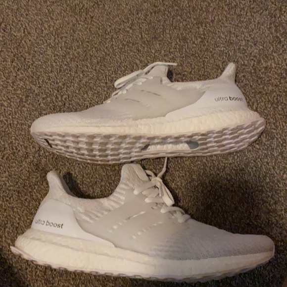 UltraBOOST triple white - Picture 5 of 11